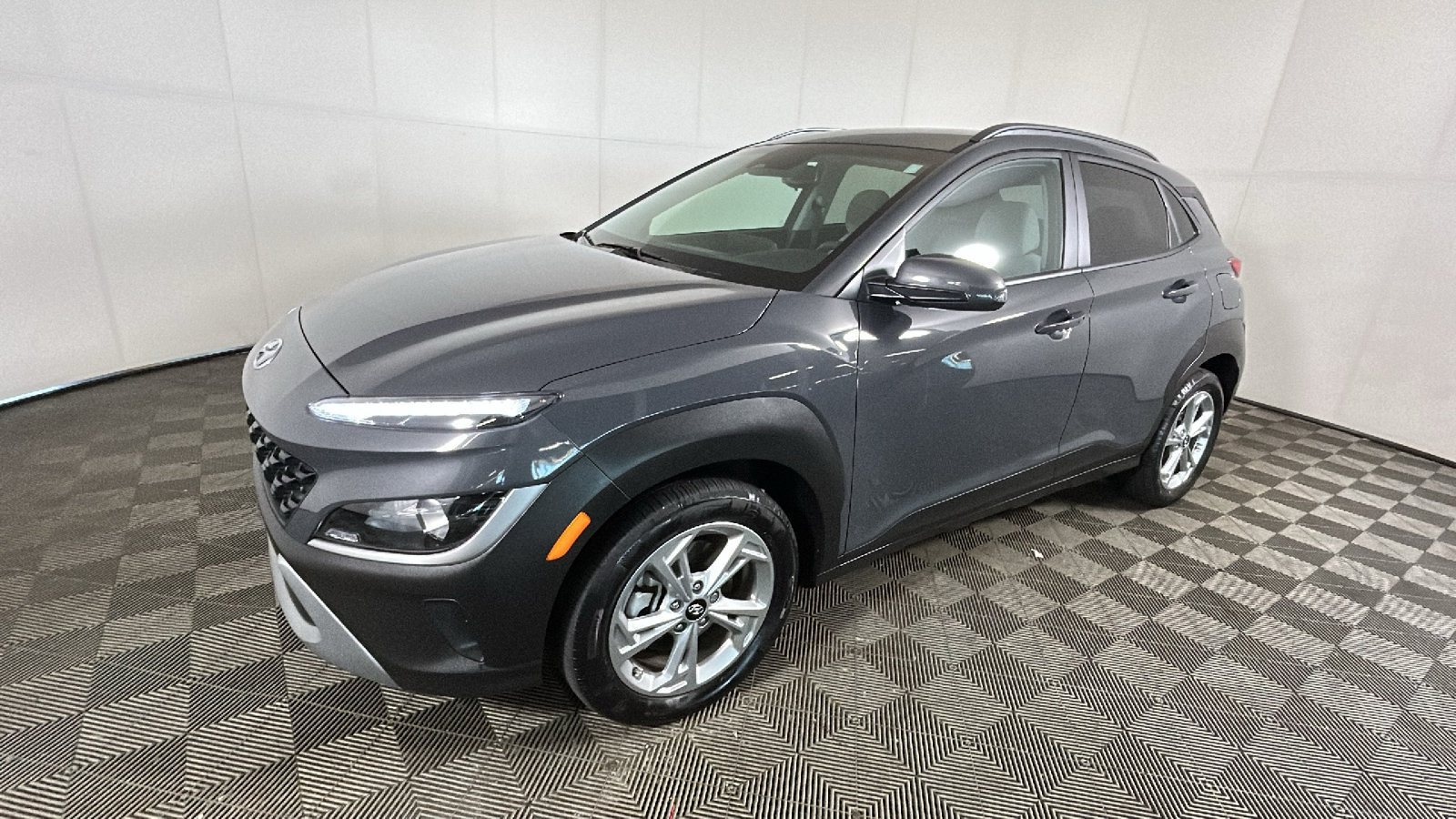 Certified 2023 Hyundai Kona SEL w/ Cargo Package AWD/4WD image 8