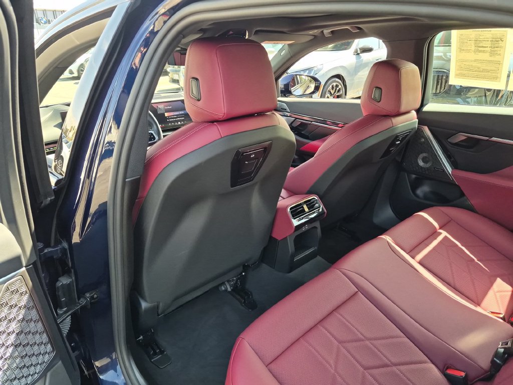 Certified 2026 BMW i5 eDrive40 w/ M Sport Package RWD image 35