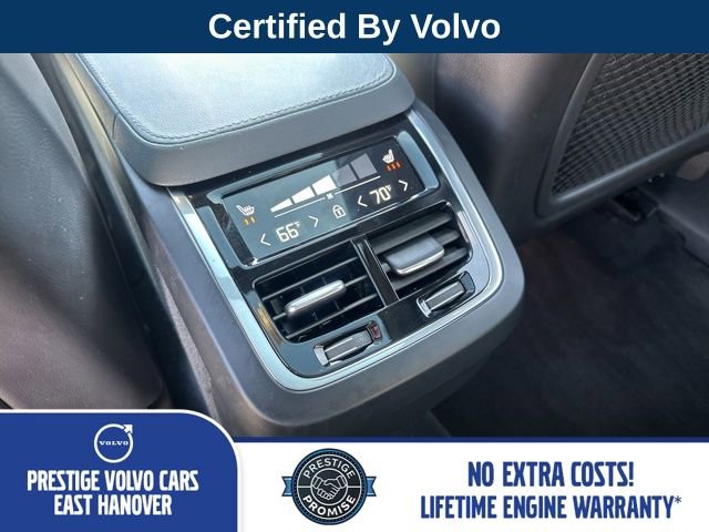 Certified 2024 Volvo XC90 B6 Ultimate w/ Protection Package Premier image 15