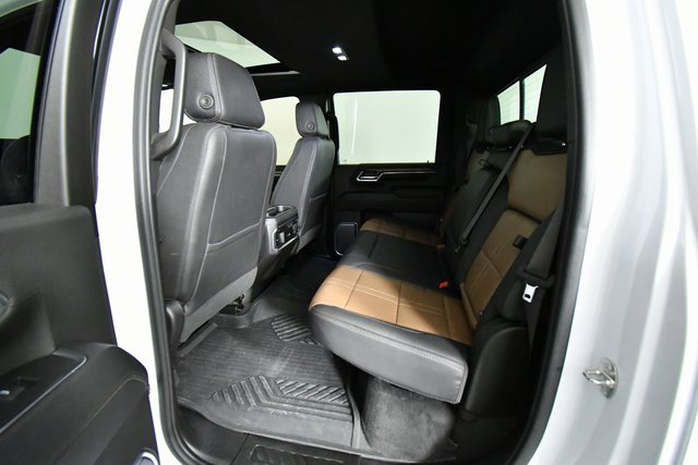 Used 2024 Chevrolet Silverado 3500 High Country w/ Technology Package image 25