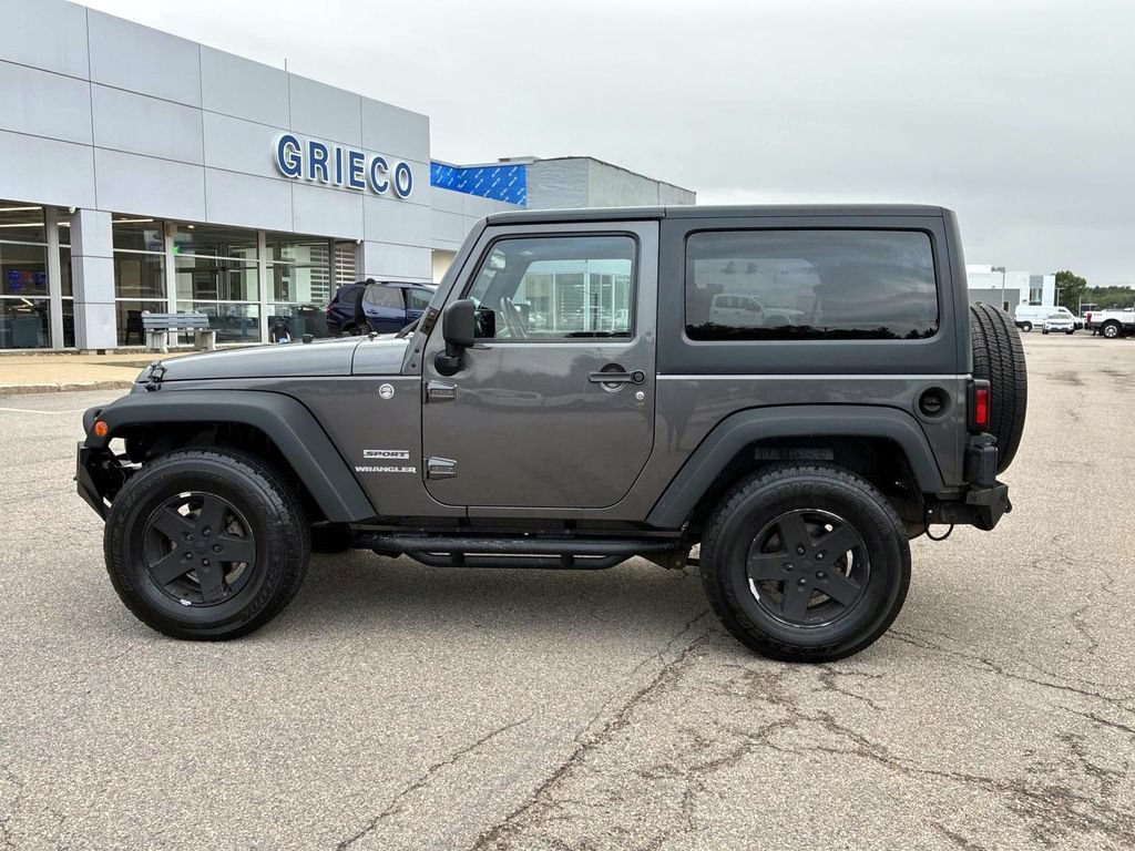 Used 2014 Jeep Wrangler Sport w/ Quick Order Package 23S AWD/4WD image 4