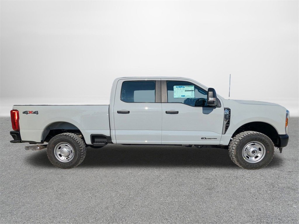 New 2026 Ford F250 XL image 2