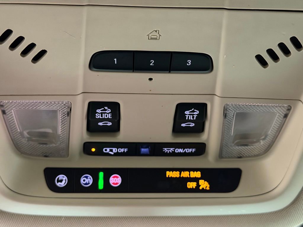 Certified 2021 GMC Acadia Denali w/ Denali Technology Package image 42