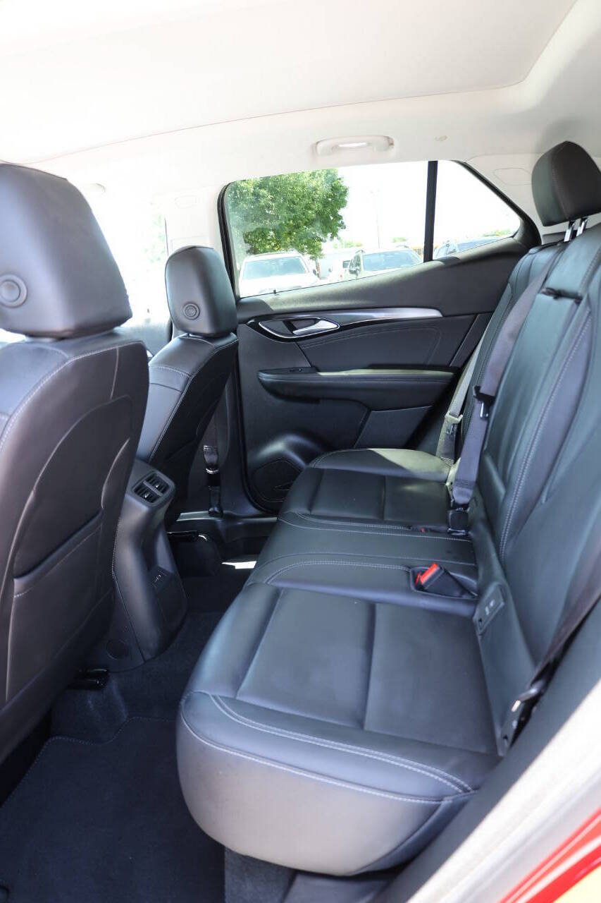 Used 2025 Buick Envision Preferred AWD/4WD image 17