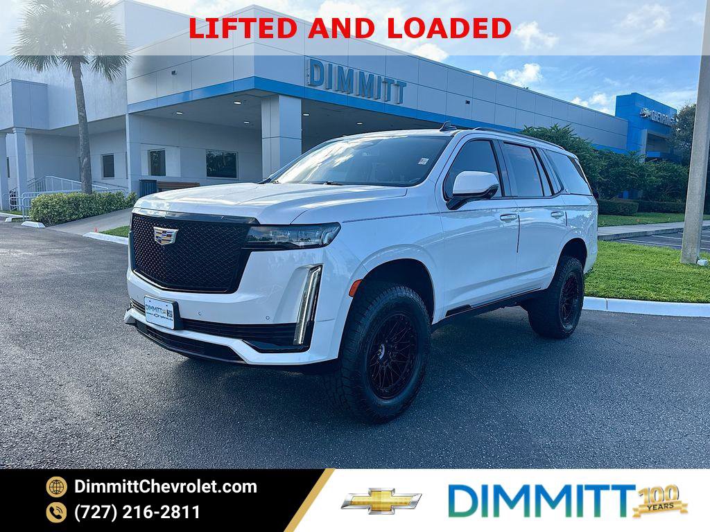 Used 2022 Cadillac Escalade Luxury image 1