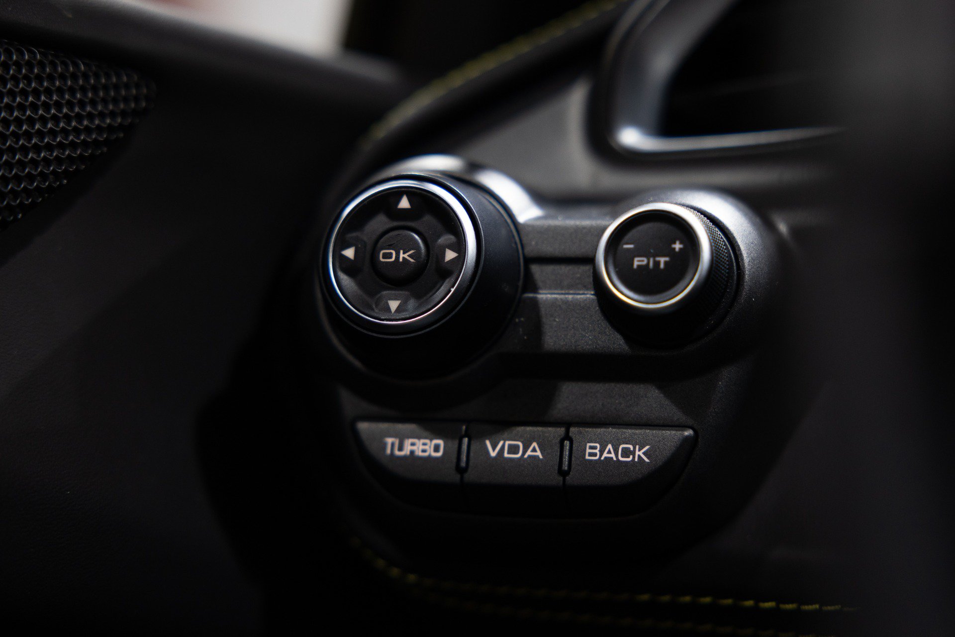 Used 2018 Ferrari 488 GTB RWD image 49