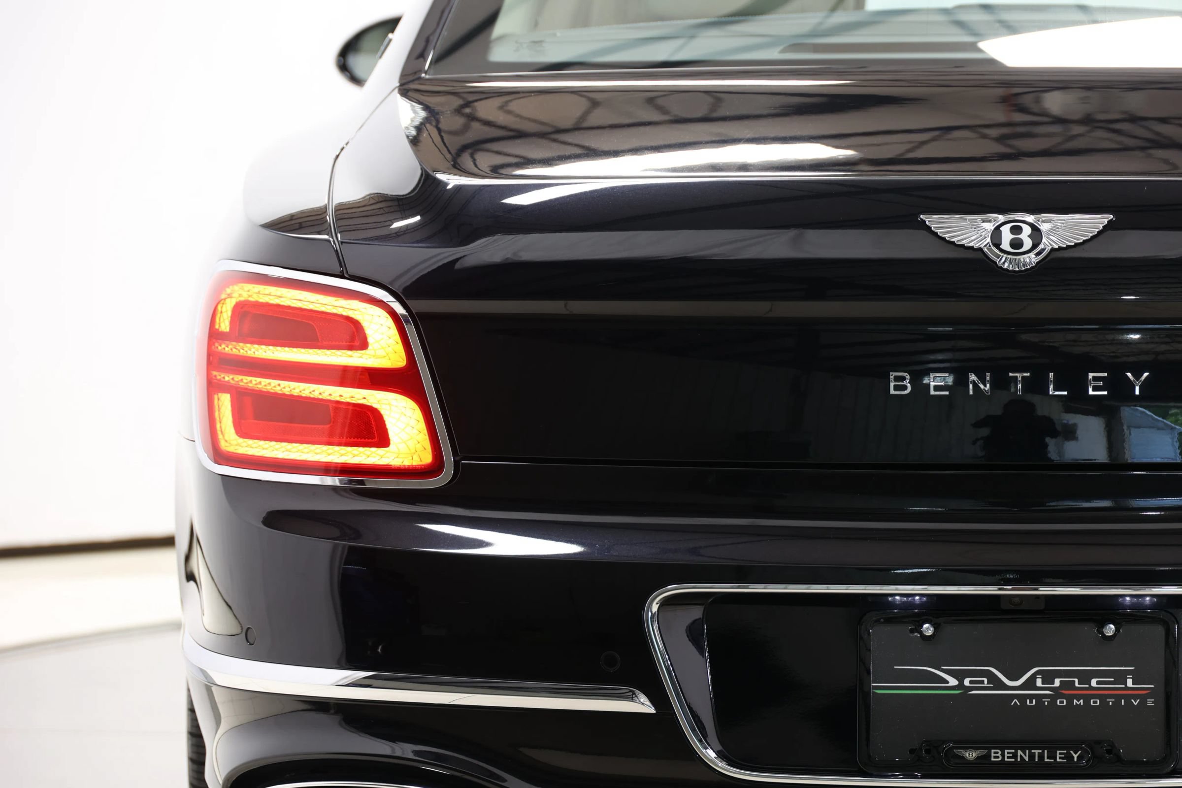 Used 2020 Bentley Flying Spur W12 w/ First Edition Specification AWD/4WD image 69