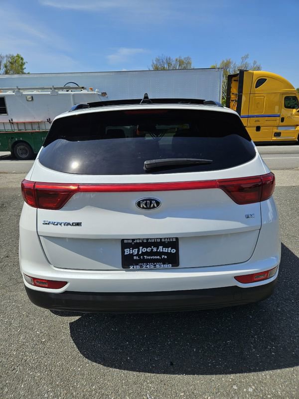 Used 2018 Kia Sportage EX w/ EX Premium Package image 4