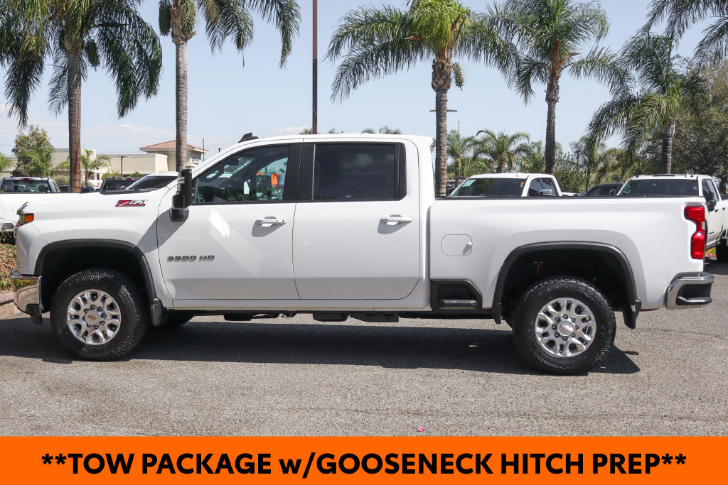 Used 2023 Chevrolet Silverado 3500 LT w/ Convenience Package AWD/4WD image 5