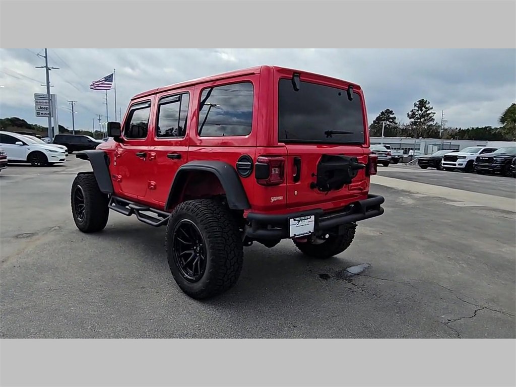 Used 2018 Jeep Wrangler Unlimited Rubicon w/ Dual Top Group image 30