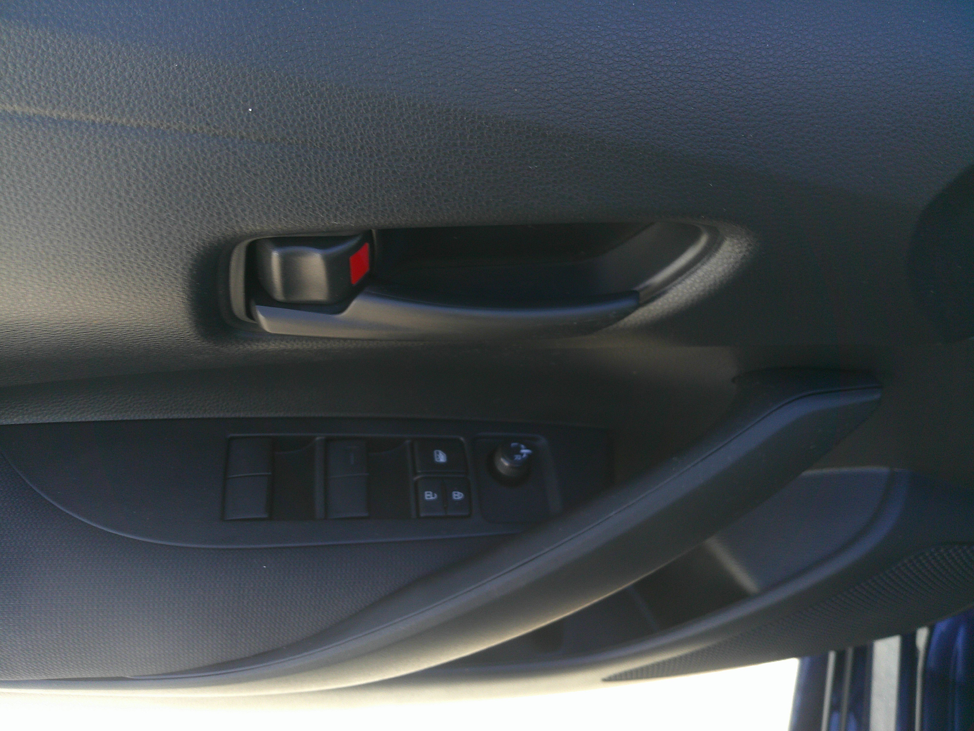 Used 2023 Toyota Corolla LE image 19