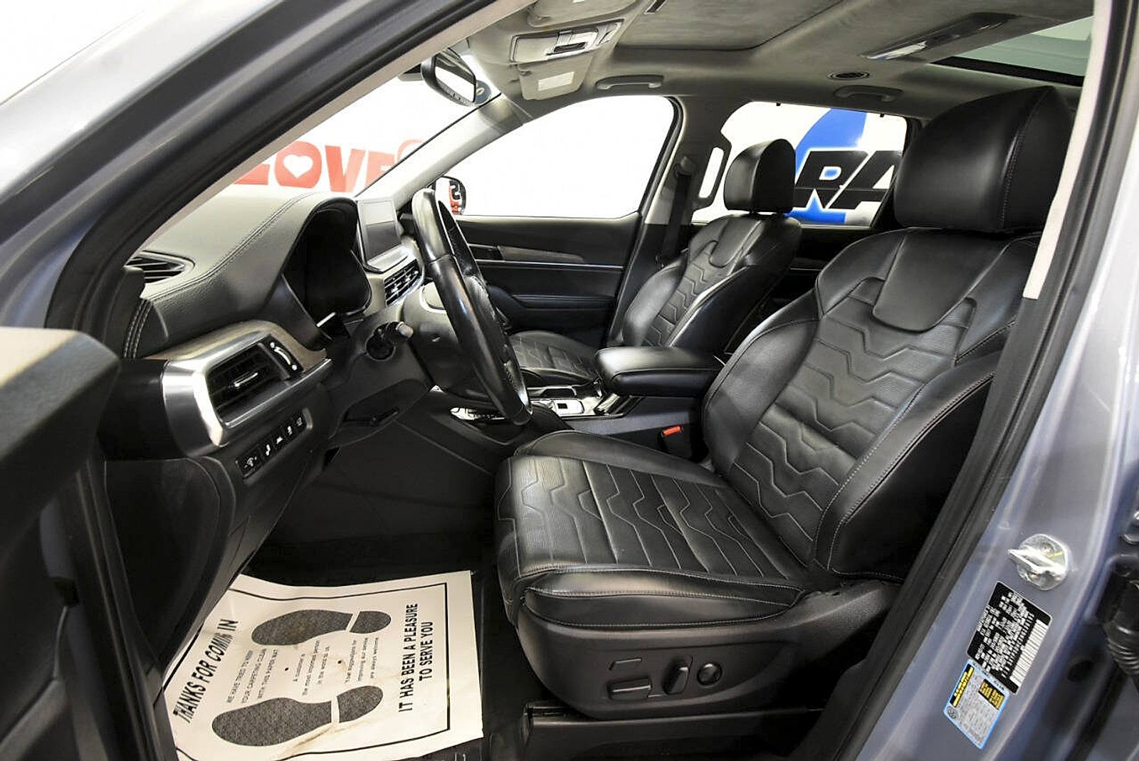 Used 2022 Kia Telluride SX w/ SX Prestige Package AWD/4WD image 12