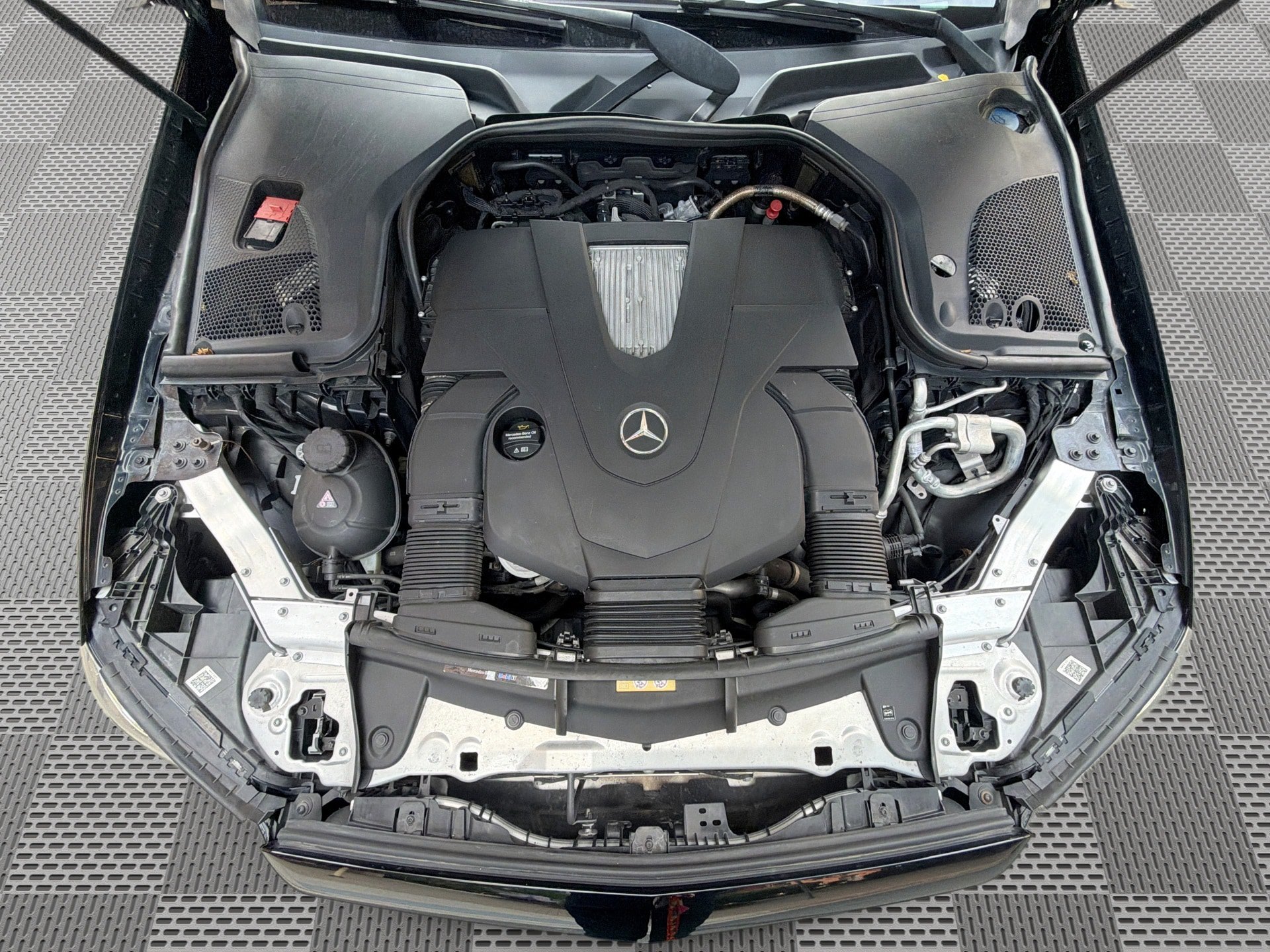 Used 2018 Mercedes-Benz E 400 Cabriolet w/ Premium 2 Package image 18