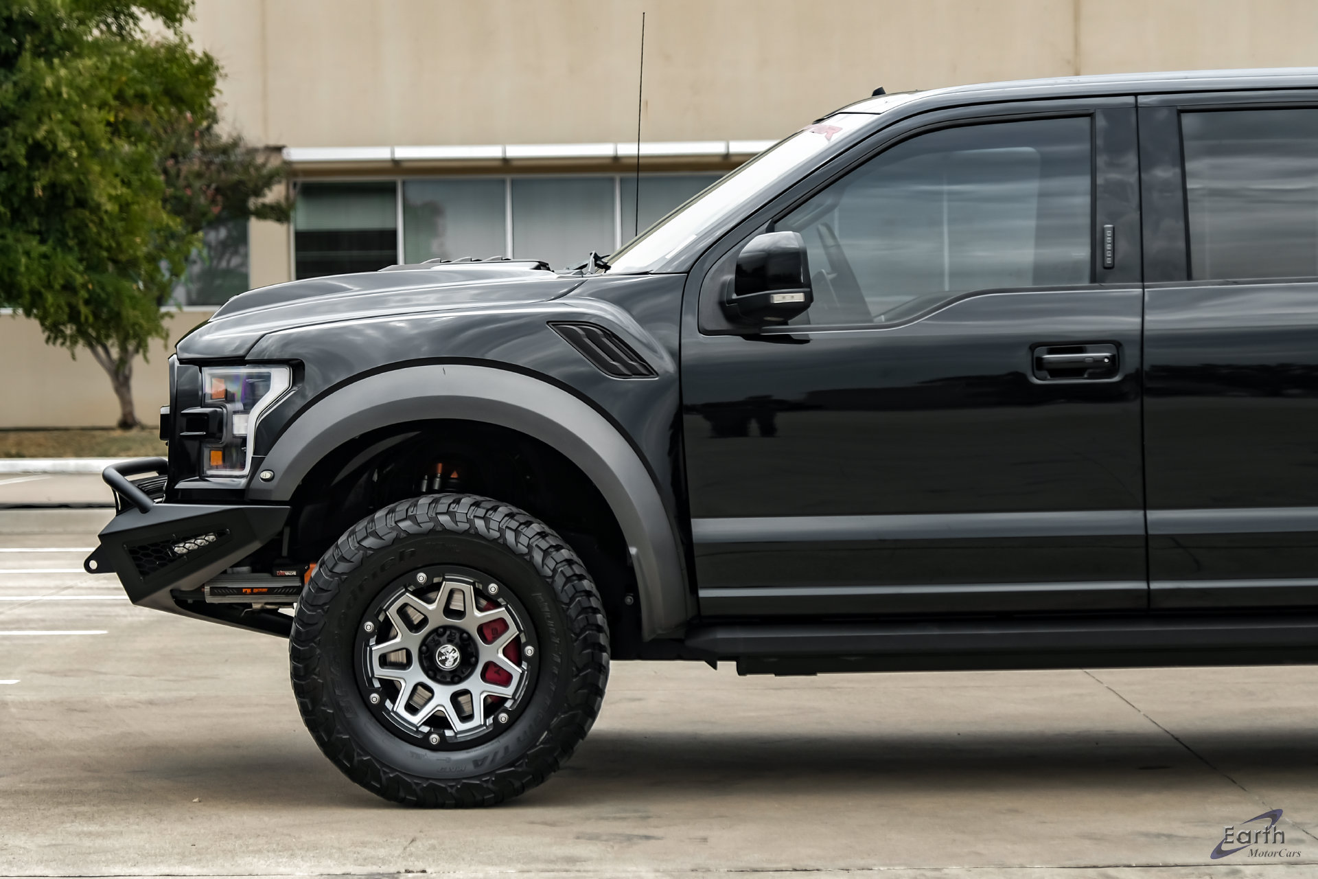 Used 2020 Ford F150 Raptor w/ Equipment Group 802A Luxury AWD/4WD image 8