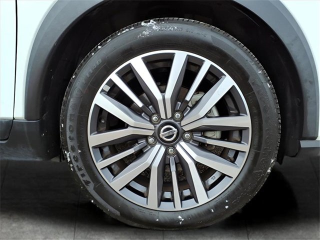 Used 2021 Nissan Kicks SV image 9