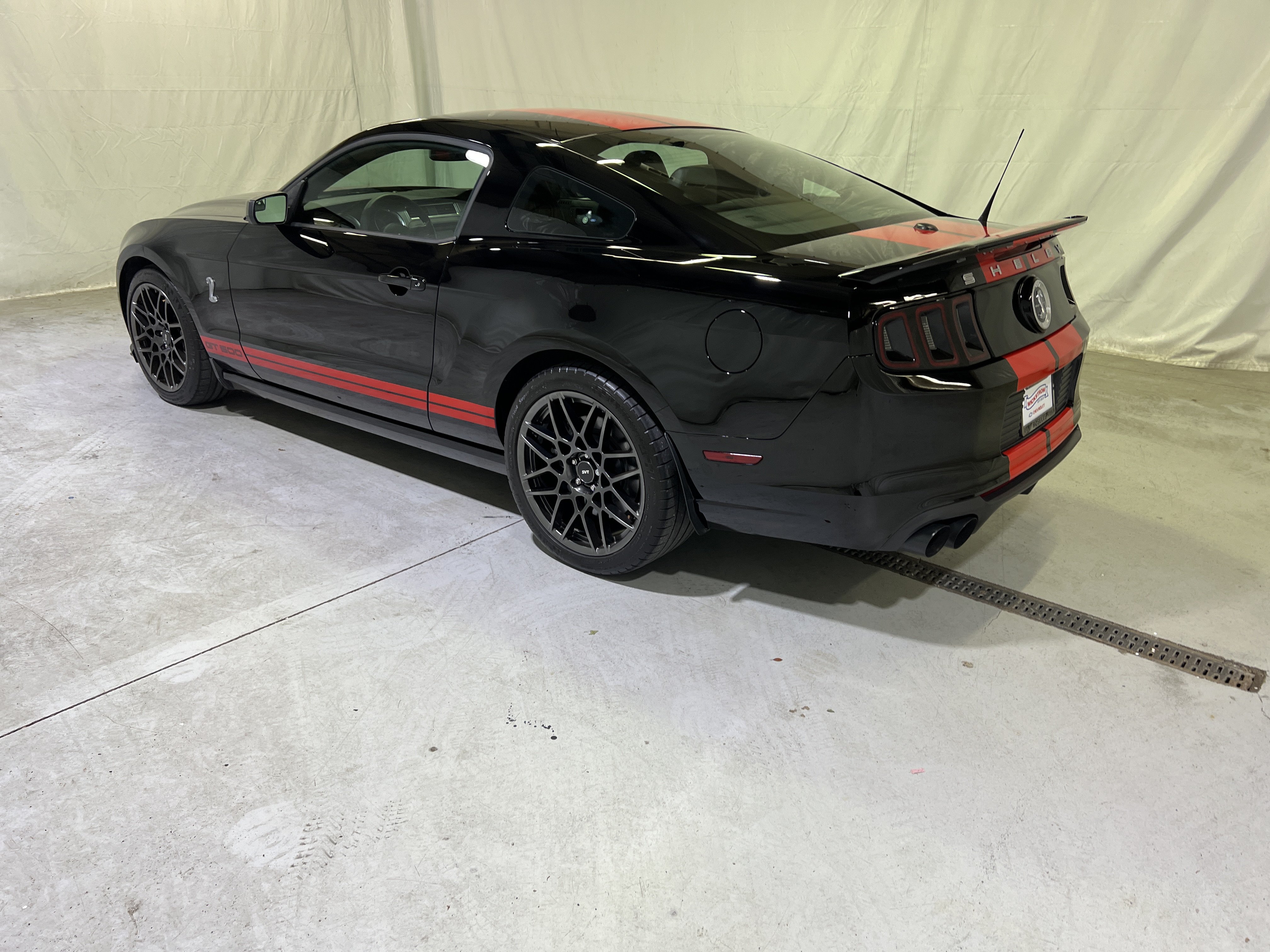 Used 2013 Ford Mustang Shelby GT500 RWD image 8