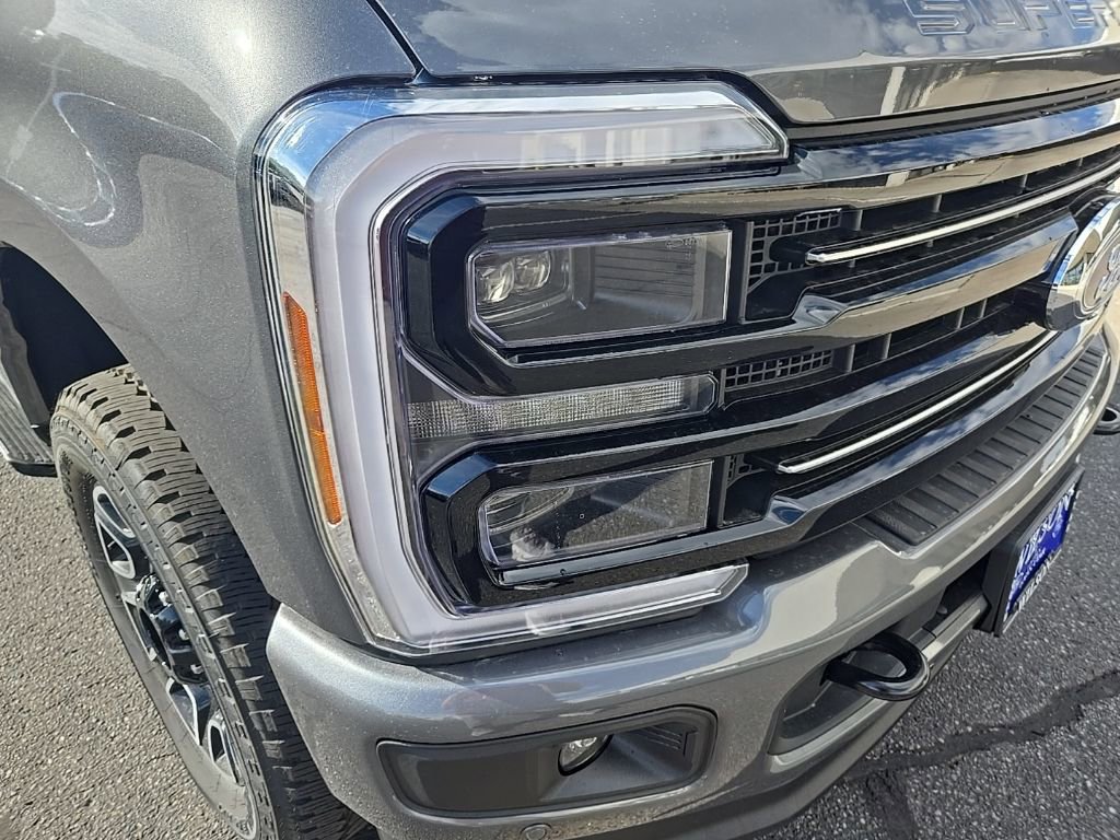 New 2026 Ford F350 Platinum image 33