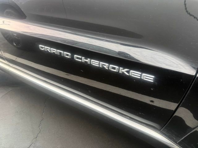 Used 2016 Jeep Grand Cherokee Summit w/ Platinum Series Group AWD/4WD image 5