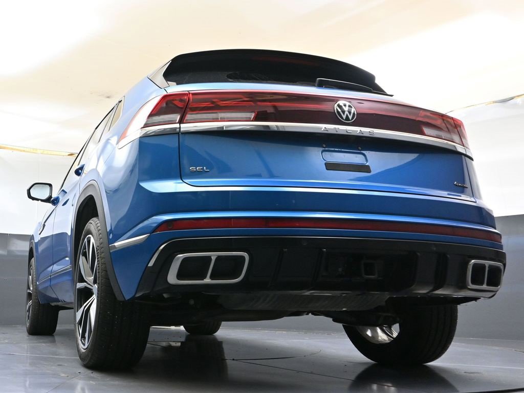 Certified 2025 Volkswagen Atlas Cross Sport SEL Premium R-Line image 40