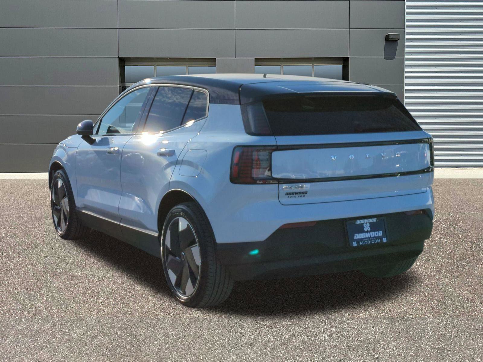 New 2026 Volvo EX30 Plus w/ Protection Package Premier image 5