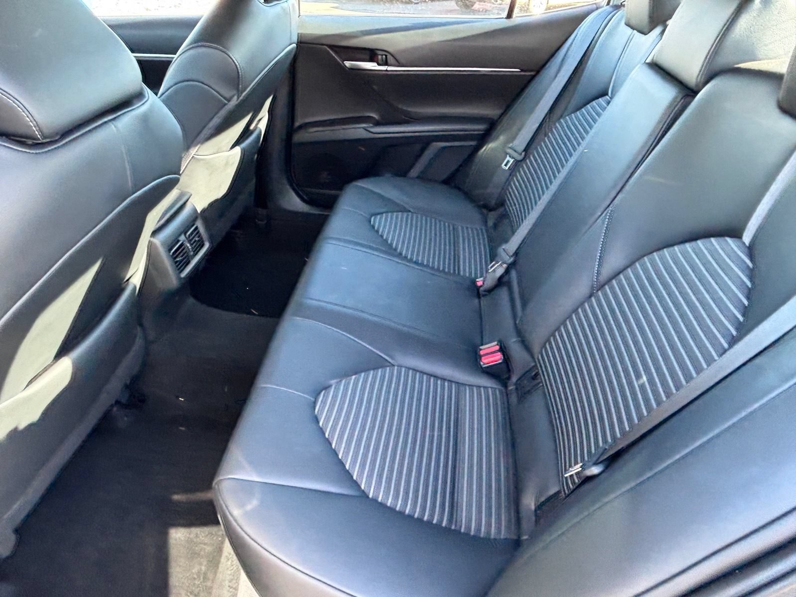Used 2024 Toyota Camry SE FWD image 16