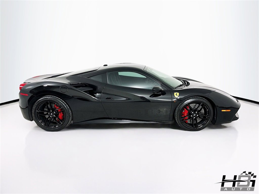 Used 2016 Ferrari 488 GTB image 5