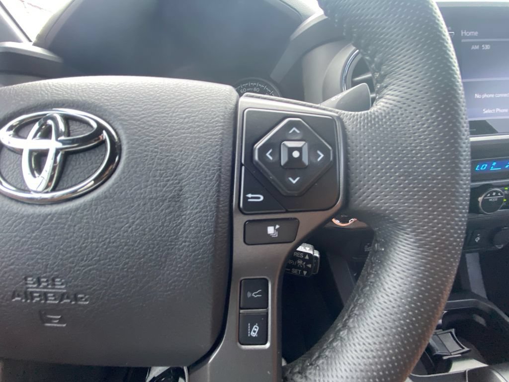 Used 2023 Toyota Tacoma TRD Off-Road w/ Technology Package AWD/4WD image 19