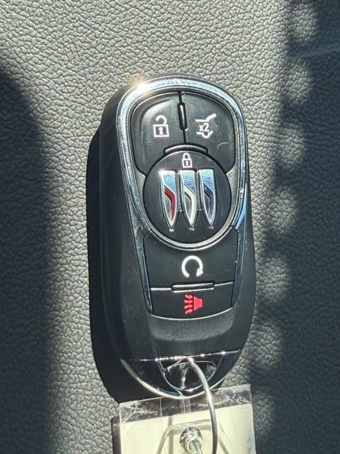 New 2026 Buick Envista Sport Touring FWD image 28