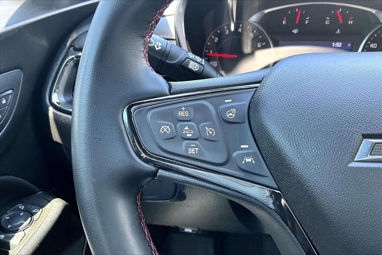 Used 2023 Chevrolet Equinox RS w/ RS Leather Package FWD image 28