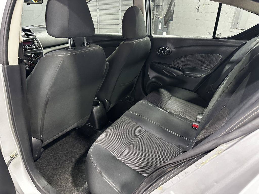 Used 2016 Nissan Versa SV FWD image 18