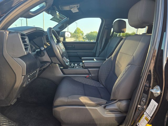 Used 2025 Toyota Tundra SR AWD/4WD image 13