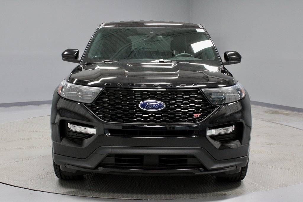 Used 2022 Ford Explorer ST w/ ST High-Performance Pack image 6