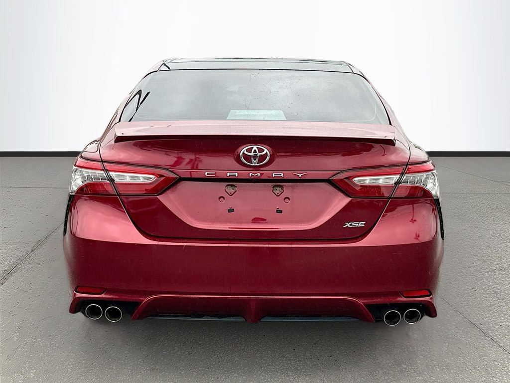 Used 2018 Toyota Camry XSE image 6