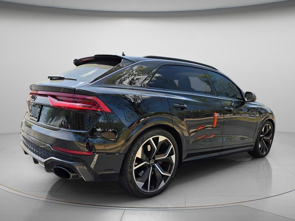 Used 2024 Audi RS Q8 w/ Black Optic Package AWD/4WD image 7