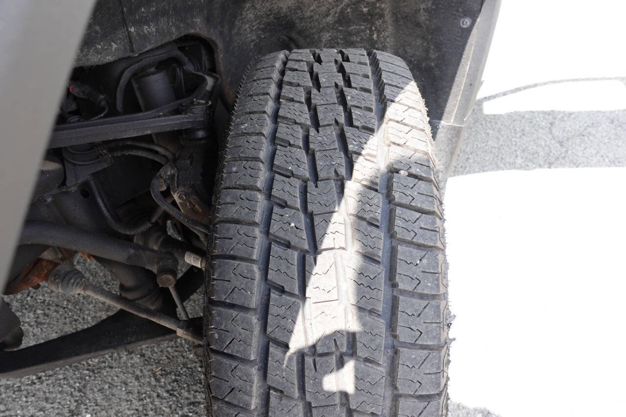 Used 2024 GMC Sierra 2500 Pro AWD/4WD image 56