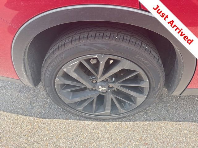 Used 2023 Mitsubishi Outlander SE FWD image 16