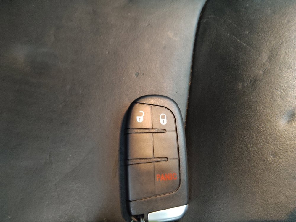 Used 2013 Chrysler 300 image 32