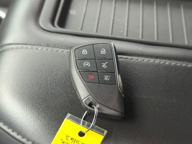 Used 2024 Chevrolet Suburban LT AWD/4WD image 18