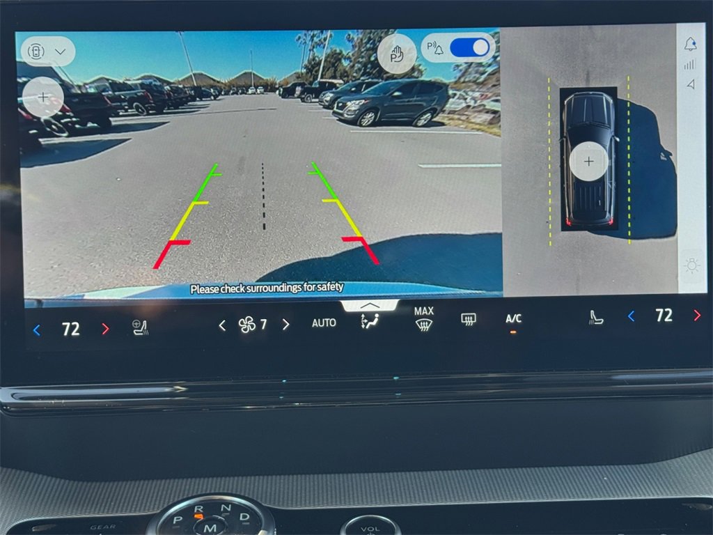 Used 2025 Ford Expedition Active image 25