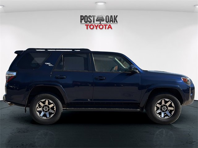 Used 2024 Toyota 4Runner TRD Off-Road image 8