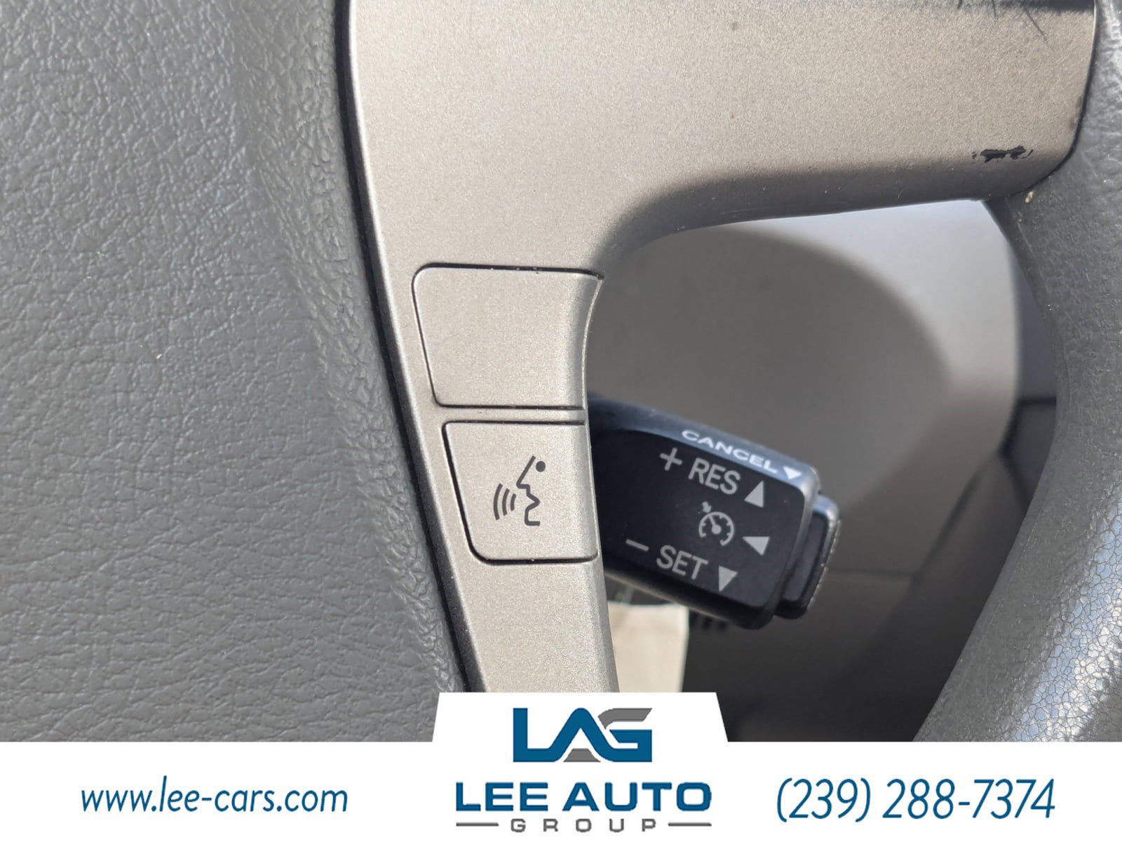 Used 2011 Toyota Camry LE w/ LE Extra-Value Pkg image 19