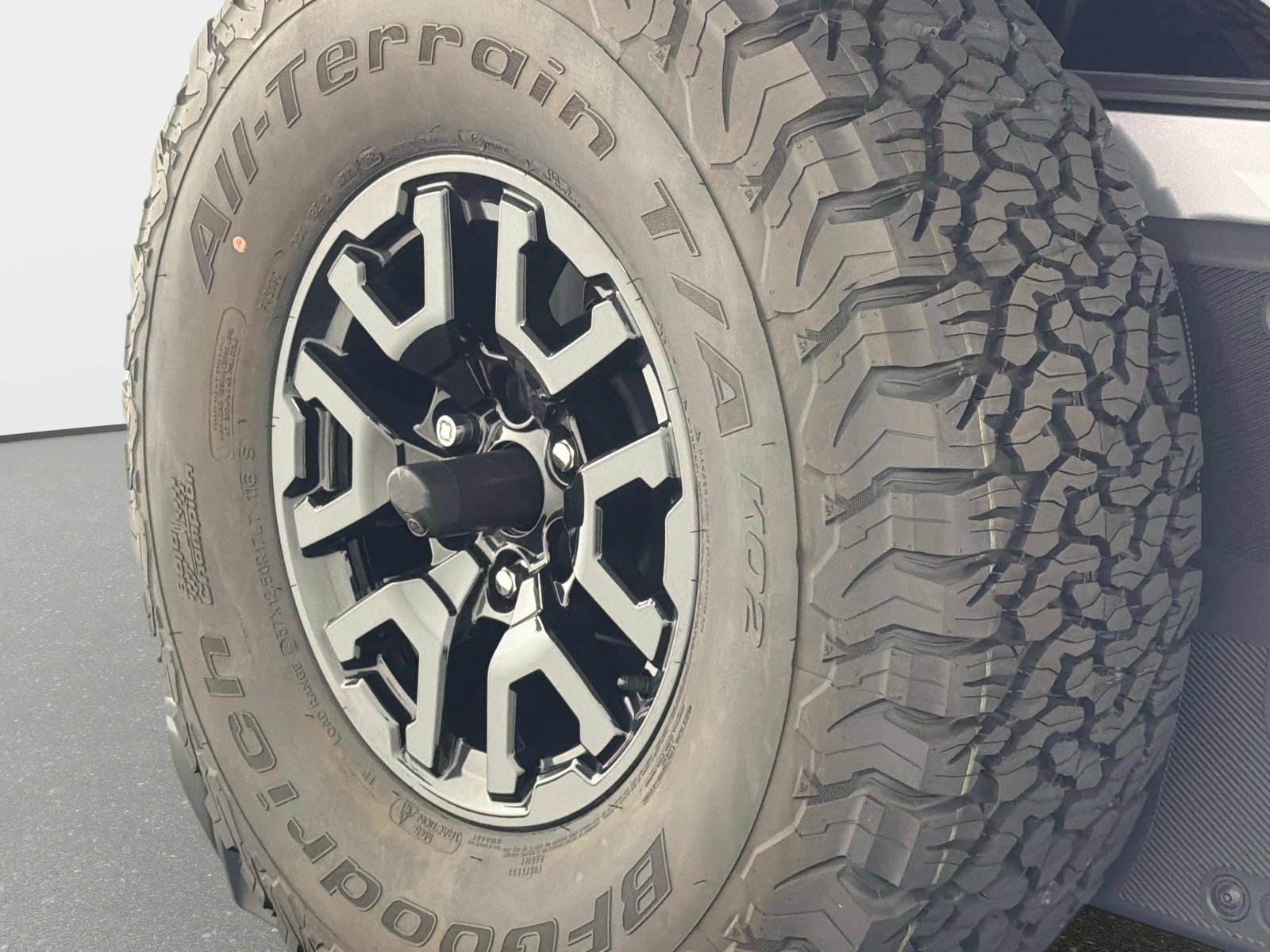 Used 2024 Ford Bronco Raptor AWD/4WD image 18