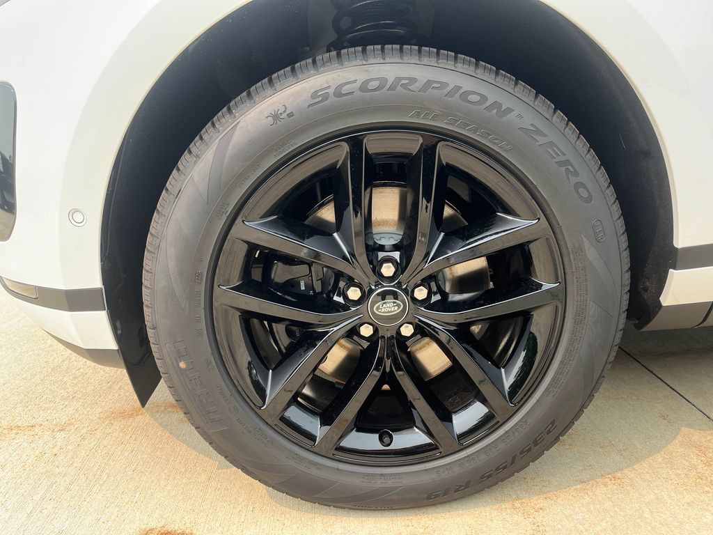 New 2026 Land Rover Range Rover Evoque S AWD/4WD image 19