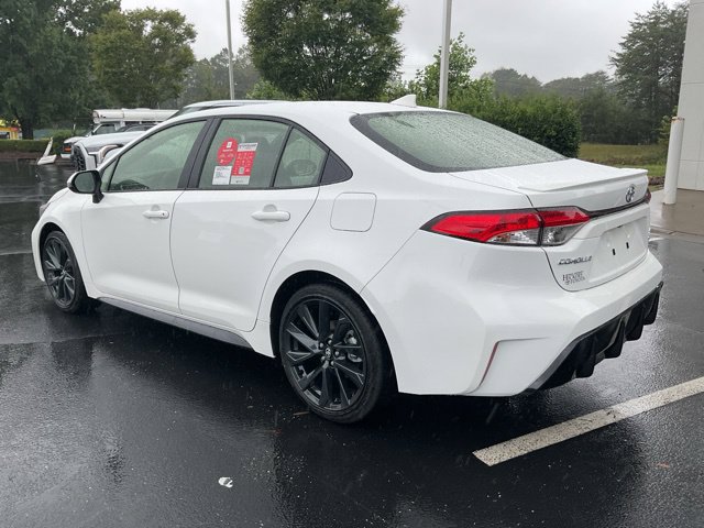 New 2027 Toyota Corolla SE FWD image 8