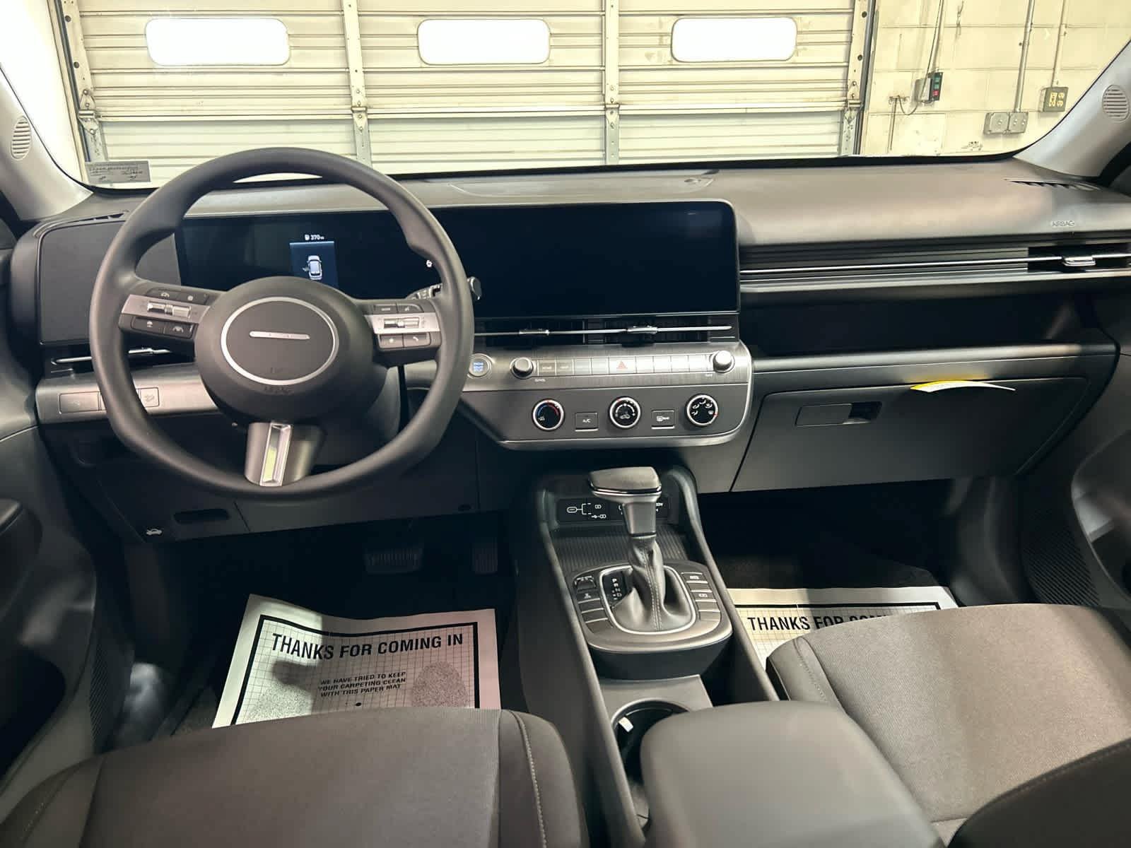 New 2027 Hyundai Kona SE AWD/4WD image 4