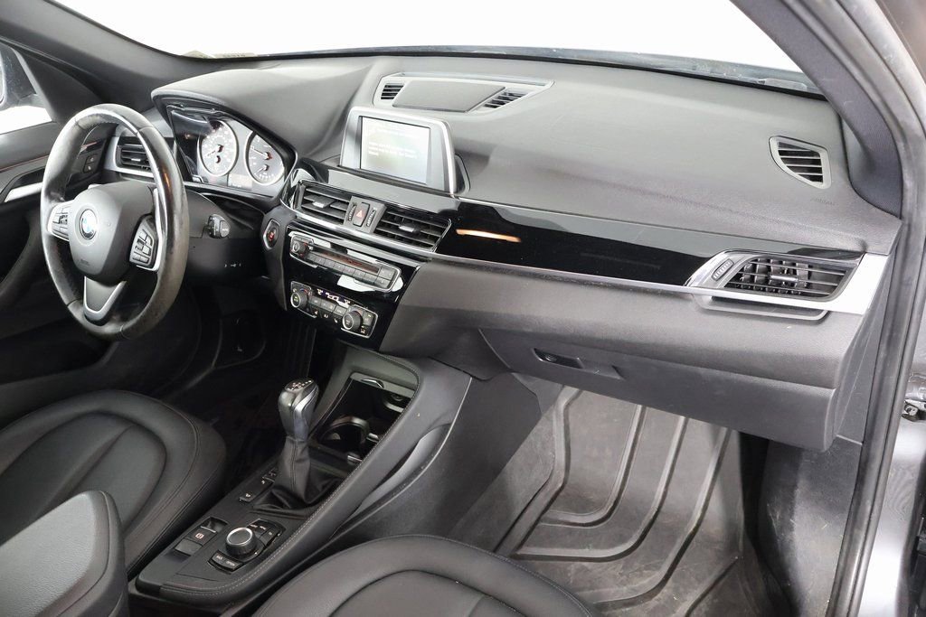 Used 2017 BMW X1 xDrive28i AWD/4WD image 8