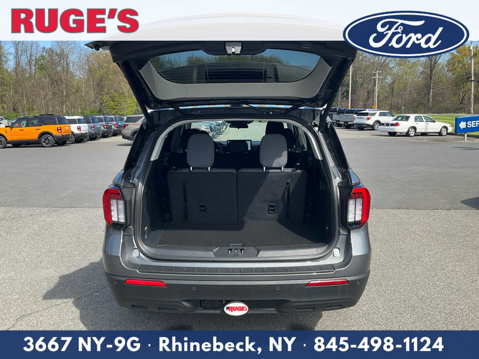 Used 2026 Ford Explorer Active AWD/4WD image 13
