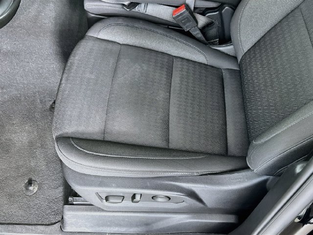Used 2025 Chevrolet Silverado 1500 LT AWD/4WD image 20