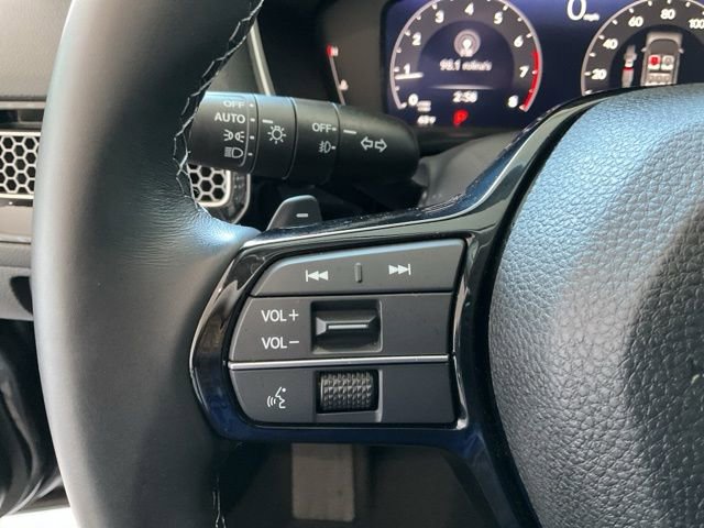 Used 2023 Honda Civic Touring image 11