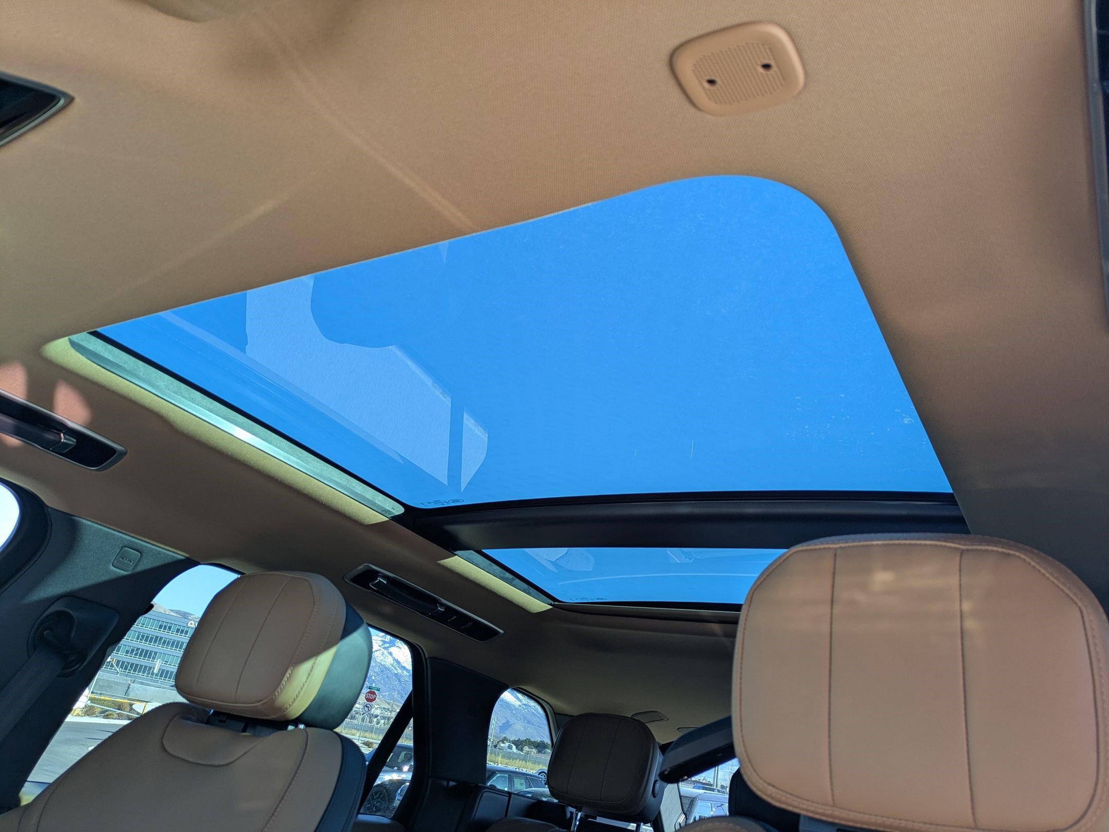 Certified 2024 Land Rover Range Rover Sport Dynamic SE image 19